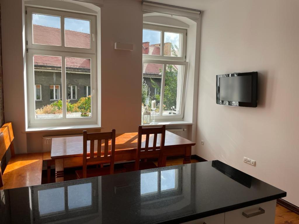 Uroczy Apartament 97M2 W Samym Centrum Wroclawia Exterior foto