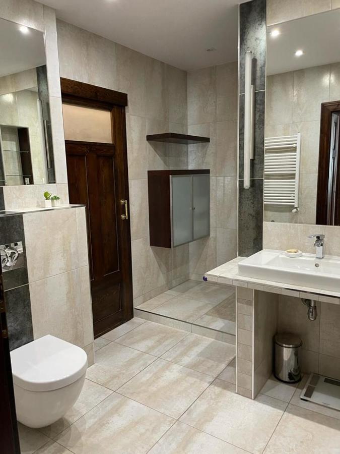Uroczy Apartament 97M2 W Samym Centrum Wroclawia Exterior foto