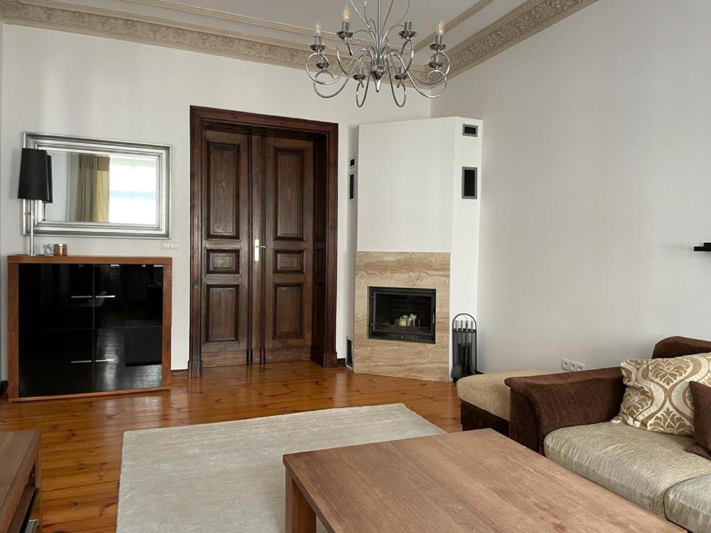 Uroczy Apartament 97M2 W Samym Centrum Wroclawia Exterior foto